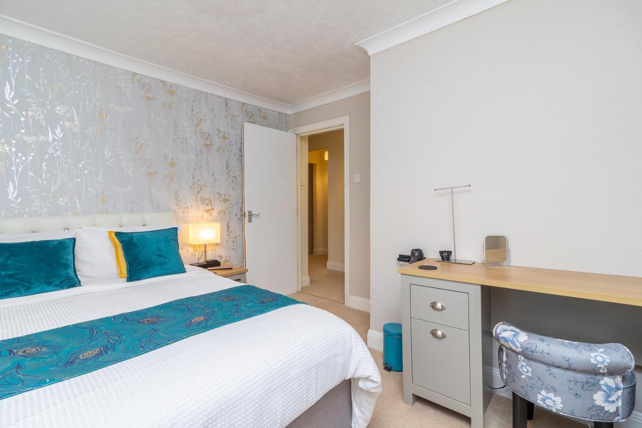 Apartment Convenient Contractor Free Parking Walk To Weatherspoons Bedford